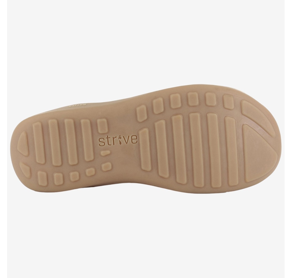 Image 102936_ALTMORE4.jpg, Product 102-936 / Price $119.99, Strive Footwear Zara Clog from Strive Footwear on TSC.ca's Shoes department