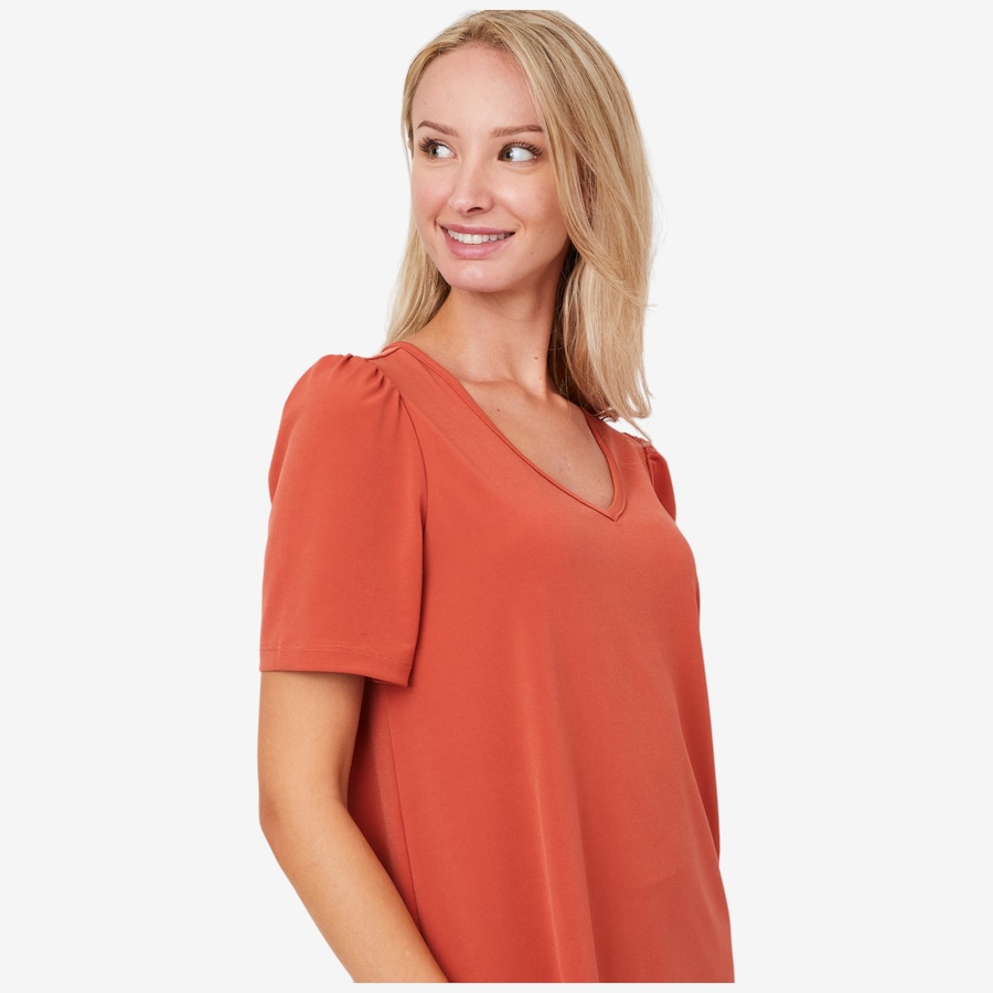 Image 103008_ALTMORE1.jpg, Product 103-008 / Price $19.88, Kim & Co. Brazil Knit Essential Short Sleeve Sweet V-Neck Top from Kim & Co. on TSC.ca's Fashion department