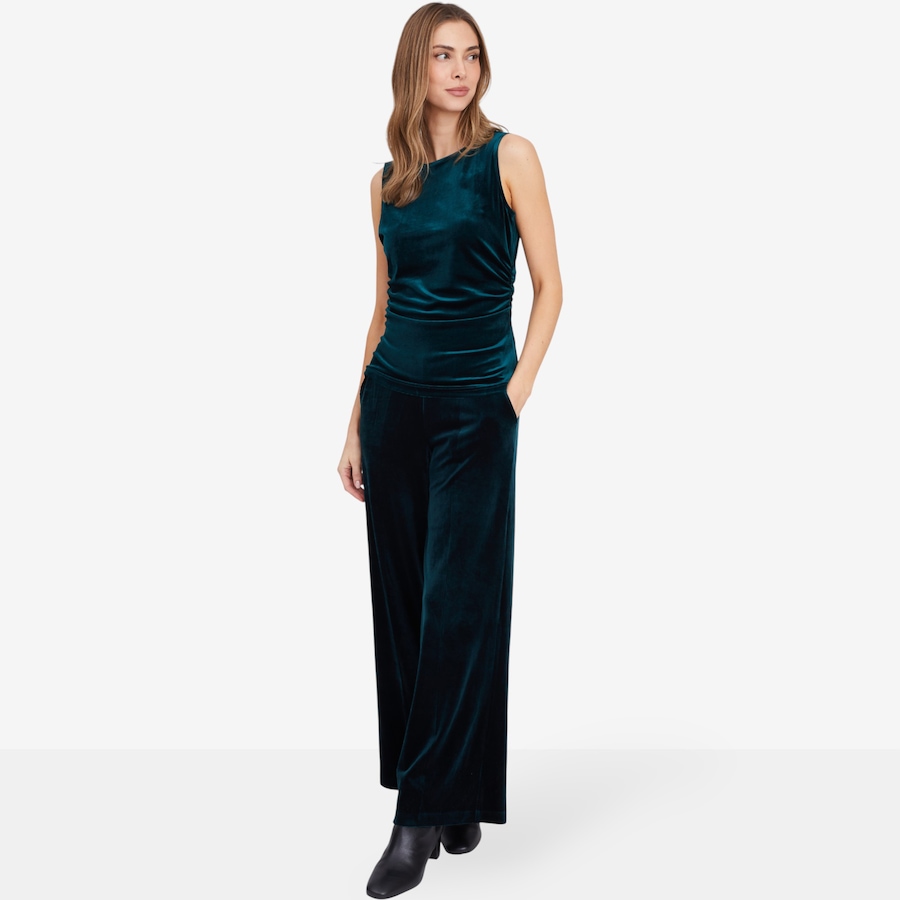 Image 103197_ALTMORE3.jpg, Product 103-197 / Price $9.33, Isaac Mizrahi Velvet Crew Neck Tank from Isaac Mizrahi New York on TSC.ca's Fashion department