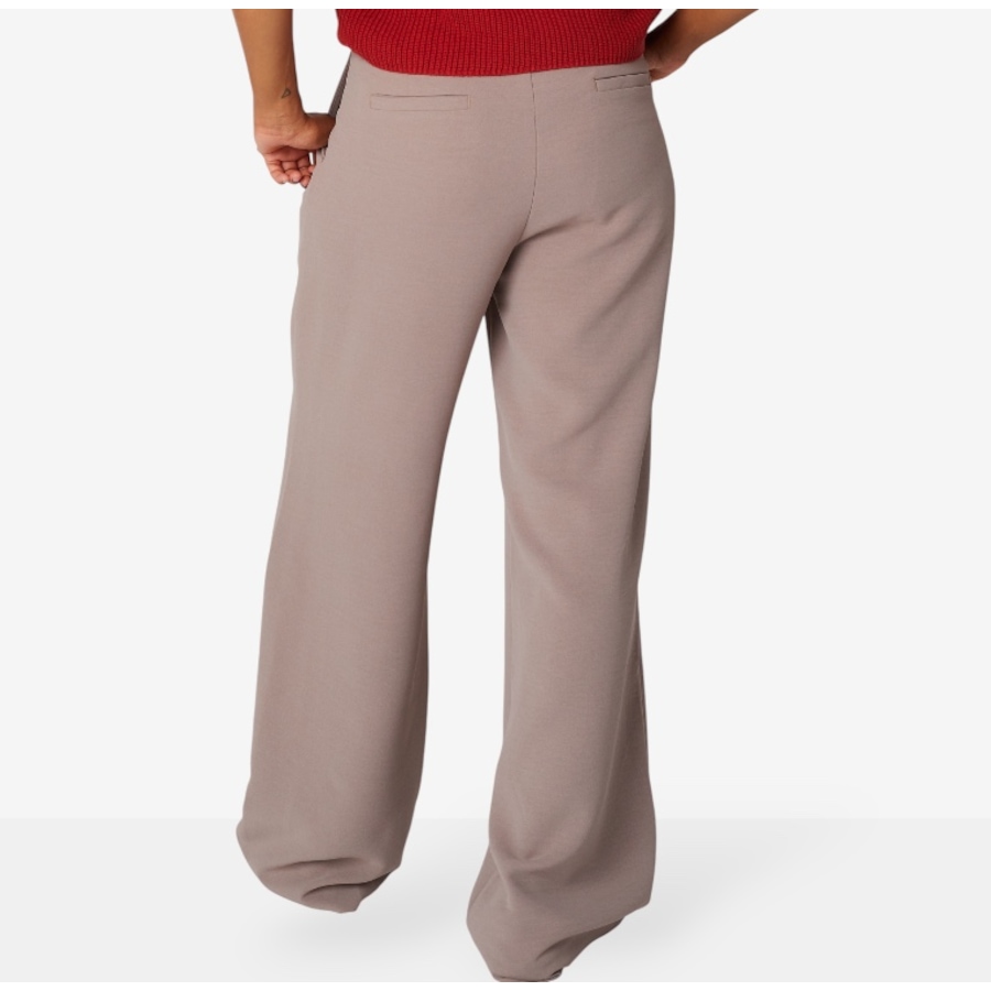 Image 103208_ALTMORE2.jpg, Product 103-208 / Price $109.88, Brian Bailey Drapey Crepe Trouser from Brian Bailey on TSC.ca's Fashion department