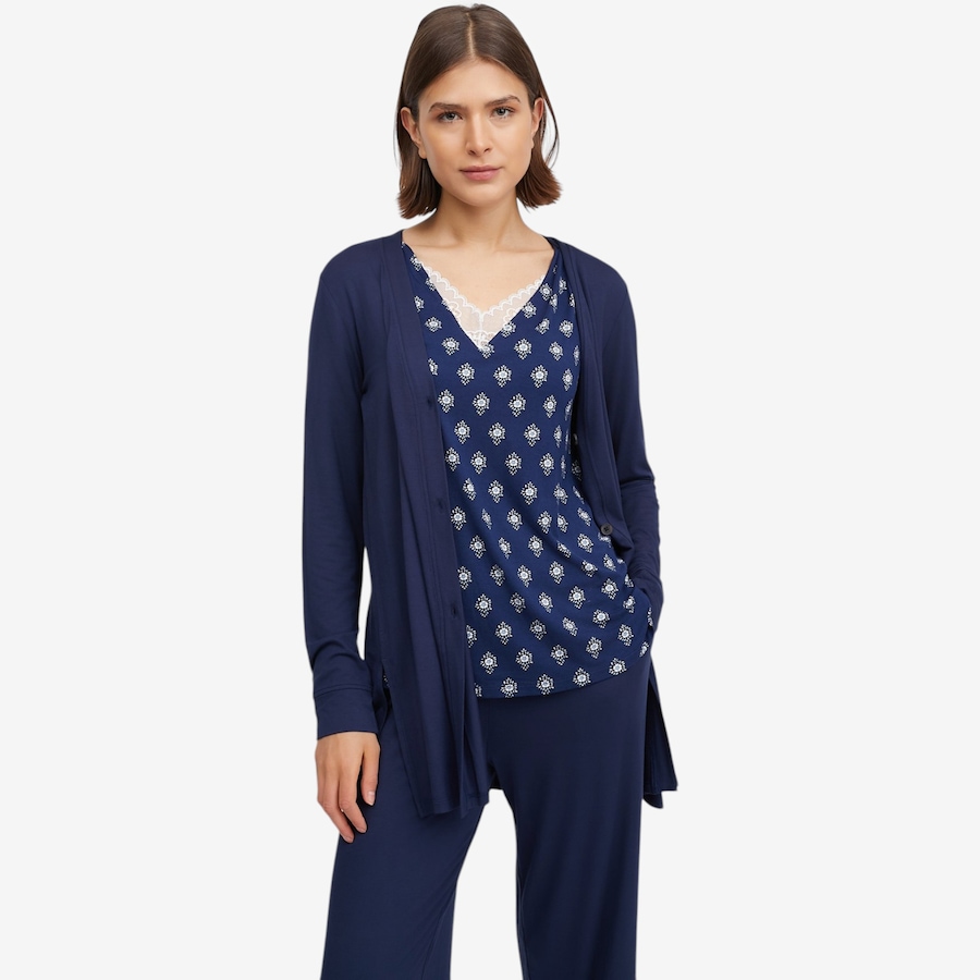 Image 103295_ALTMORE4.jpg, Product 103-295 / Price $60.00, Cuddl Duds Soft Stretch Cardi from Cuddl Duds on TSC.ca's Fashion department