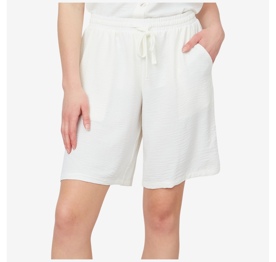 Image 103480_WHT.jpg, Product 103-480 / Price $19.33, Nina Leonard Textured Wave Bermuda Short from Nina Leonard on TSC.ca's Fashion department