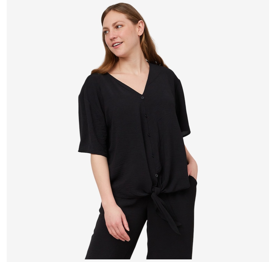 Image 103483_BLK.jpg, Product 103-483 / Price $19.33, Nina Leonard 3/4 Sleeve Kimono Tie Front Top in Textured Wave from Nina Leonard on TSC.ca's Fashion department