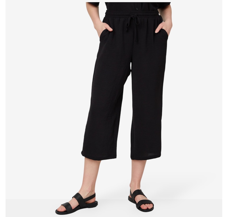 Image 103484_BLK.jpg, Product 103-484 / Price $29.33, Nina Leonard Textured Wave Cropped Pant from Nina Leonard on TSC.ca's Fashion department