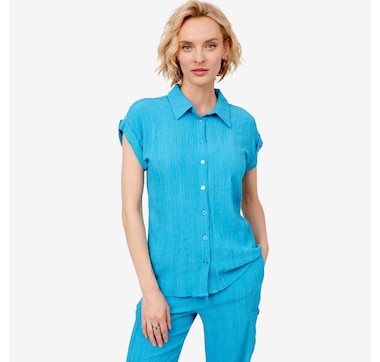 Product 103-504 / Price $49.99 , Nina Leonard Collared Button Up Top
