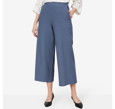 Wynne Style Essential Knit Crepe Wide Leg Pant