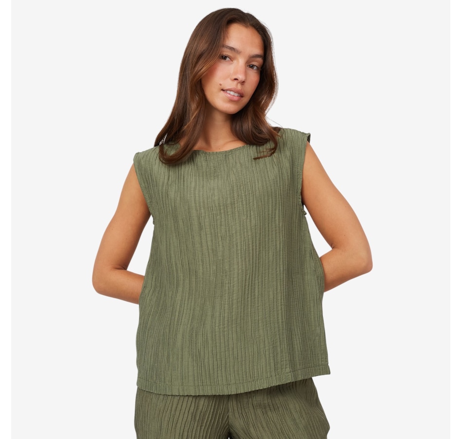 Image 103550_OLIGR.jpg, Product 103-550 / Price $29.33, Wynne Style Textured Crinkle Fabric Top from Wynnelayers on TSC.ca's Fashion department