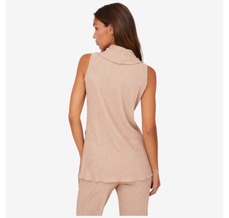 Image 103586_ALTMORE4.jpg, Product 103-586 / Price $39.88, Marallis Cowl Neck Crinkle Knit Sleeveless Top with Front Pockets from Marallis on TSC.ca's Fashion department