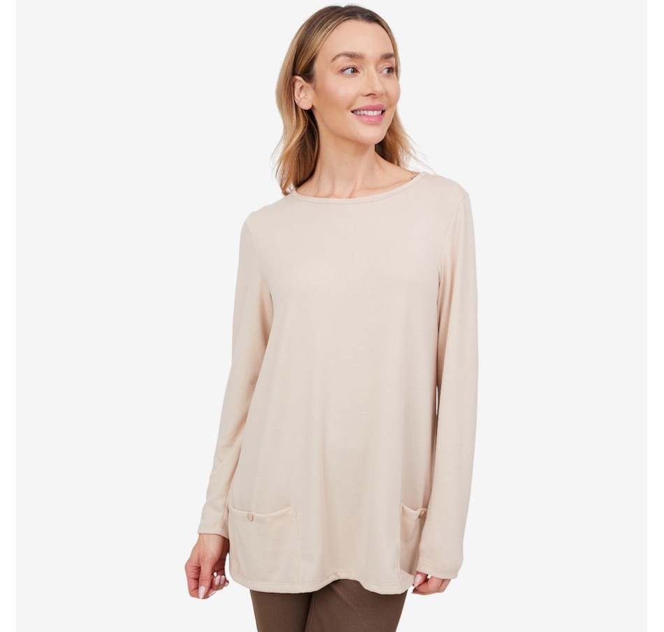 Image 103846_LAT.jpg, Product 103-846 / Price $39.88, Kim & Co. Soft Touch Long Sleeve Tunic with Pockets from Kim & Co. on TSC.ca's Fashion department