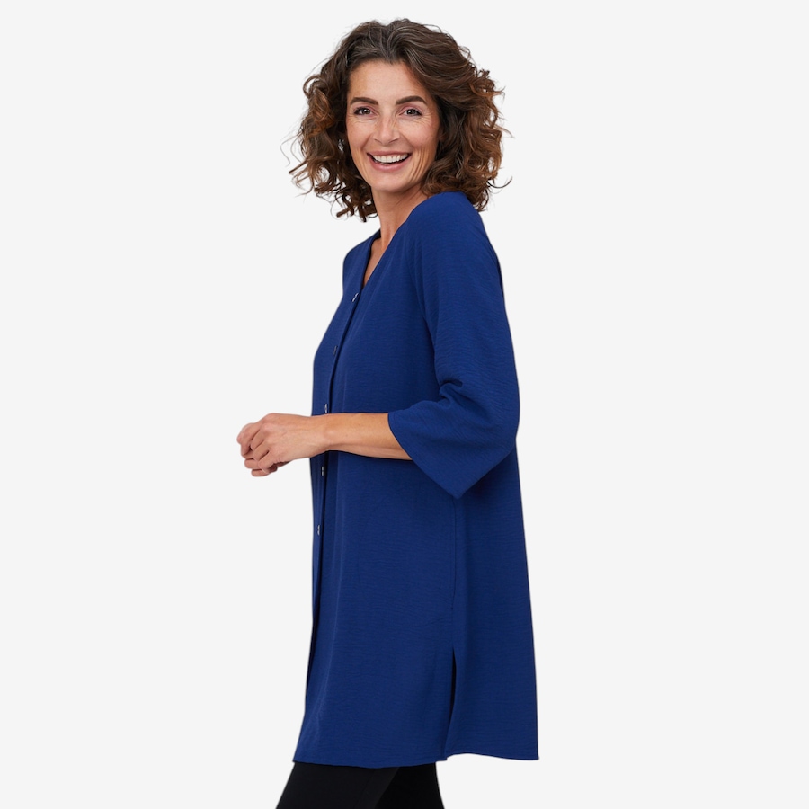 Image 103926_ALTMORE3.jpg, Product 103-926 / Price $64.99, Mr. Max Airflow Button Front Long Susan Shirt with Side Slits from Mr. Max on TSC.ca's Fashion department