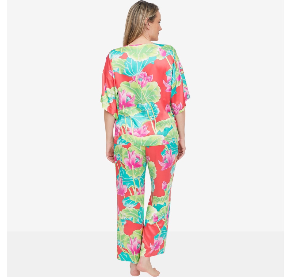 Image 103949_ALTMORE2.jpg, Product 103-949 / Price $110.00, N Natori Ascendant Lotus Printed Satin Scoop Neck PJ Set from N Natori on TSC.ca's Fashion department