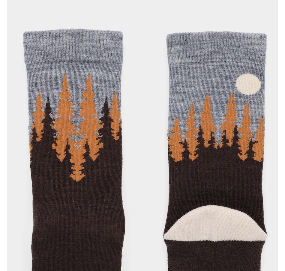 Image 104010_ALTMORE1.jpg, Product 104-010 / Price $16.00, Tilley Landscape Socks from Tilley on TSC.ca's Fashion department