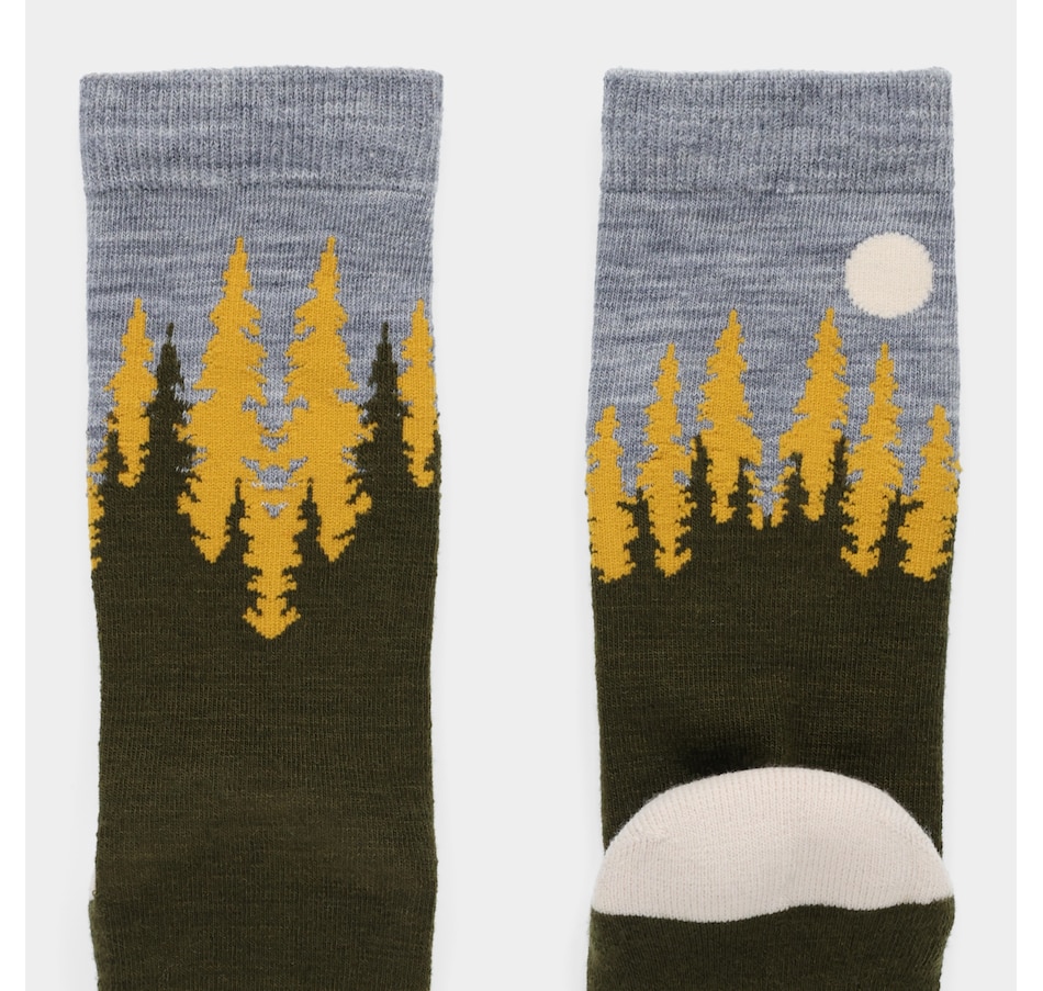 Image 104010_ALTMORE2.jpg, Product 104-010 / Price $16.00, Tilley Landscape Socks from Tilley on TSC.ca's Fashion department