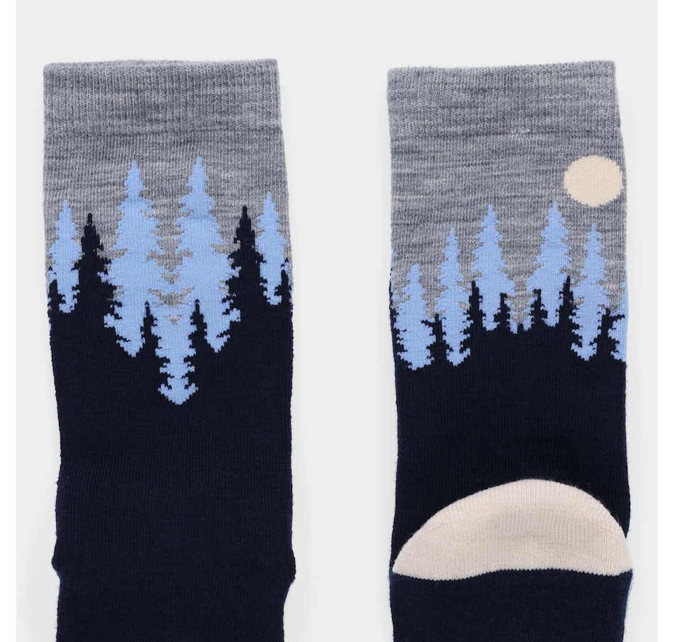 Image 104010_ALTMORE3.jpg, Product 104-010 / Price $16.00, Tilley Landscape Socks from Tilley on TSC.ca's Fashion department