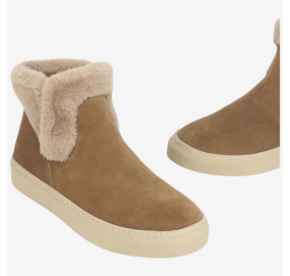 Image 104014_ALTMORE4.jpg, Product 104-014 / Price $170.00, Cougar Duffy Shearling Boot from Cougar Footwear on TSC.ca's Shoes department