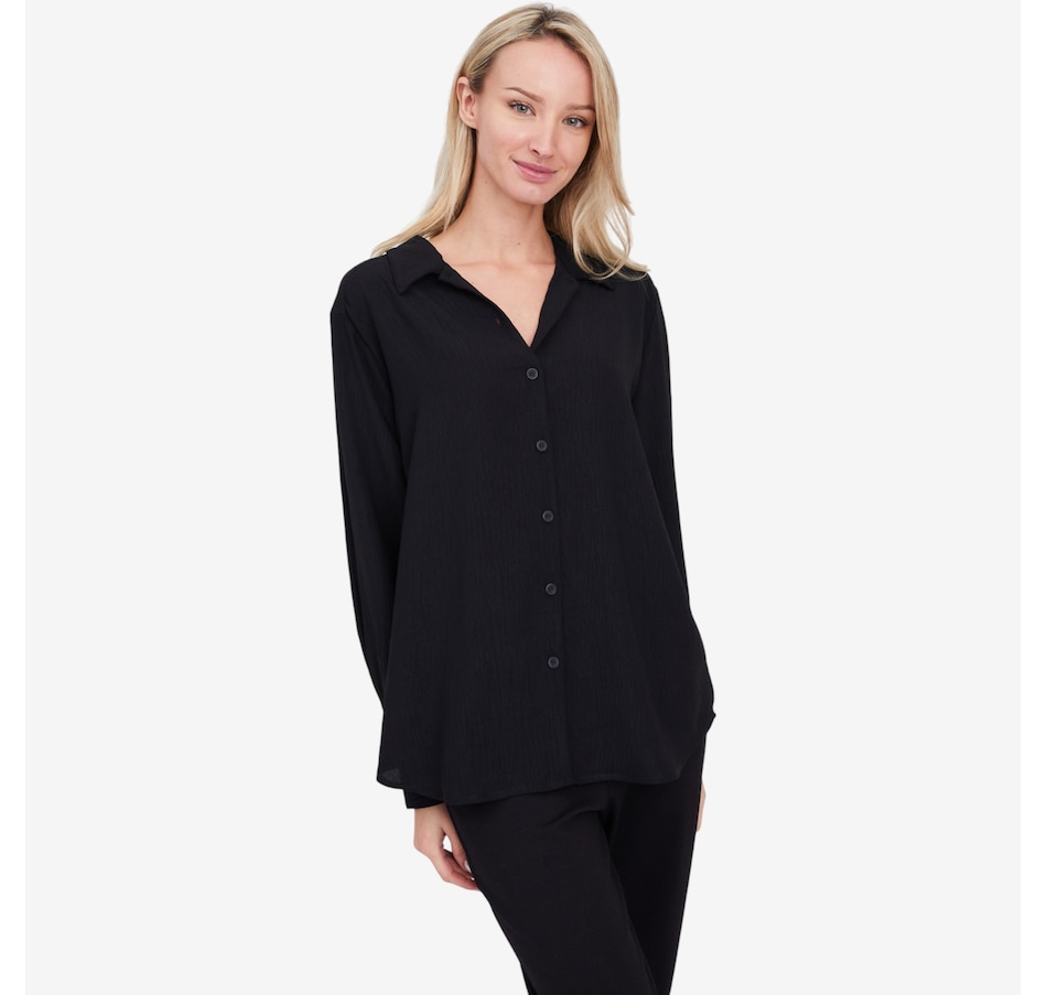 Image 104126_BLK.jpg, Product 104-126 / Price $39.99, Kim & Co. Crinkle Poplin Kim's Relaxed Long Sleeve Shirt from Kim & Co. on TSC.ca's Fashion department