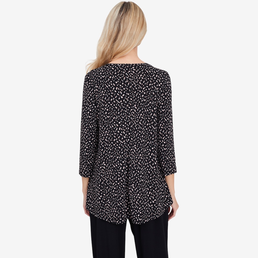 Image 104146_ALTMORE1.jpg, Product 104-146 / Price $29.33, Kim & Co. Deluxe Brazil Knit 3/4 Length Sleeve Sweet V-Neck Tunic from Kim & Co. on TSC.ca's Fashion department