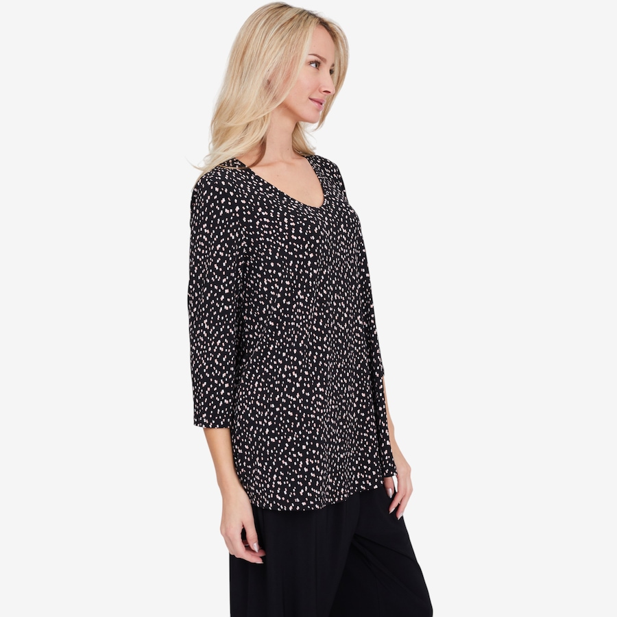 Image 104146_ALTMORE2.jpg, Product 104-146 / Price $29.33, Kim & Co. Deluxe Brazil Knit 3/4 Length Sleeve Sweet V-Neck Tunic from Kim & Co. on TSC.ca's Fashion department
