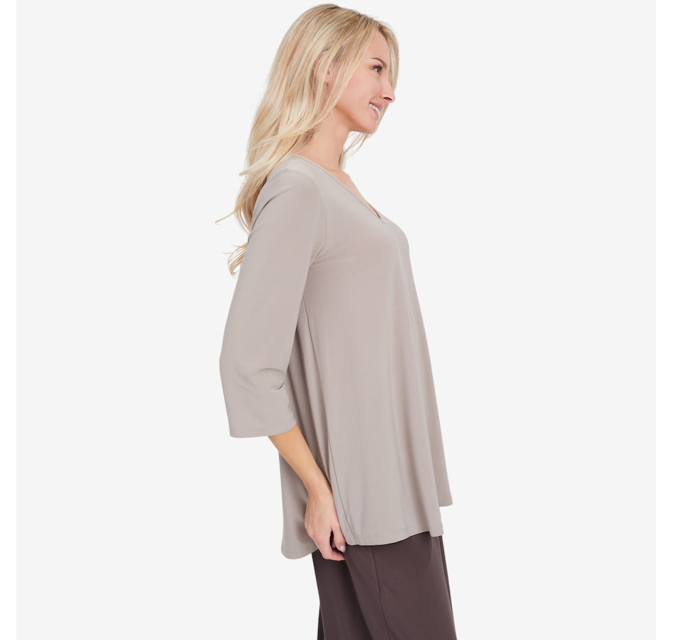 Image 104146_ALTMORE3.jpg, Product 104-146 / Price $49.99, Kim & Co. Deluxe Brazil Knit 3/4 Length Sleeve Sweet V-Neck Tunic from Kim & Co. on TSC.ca's Fashion department