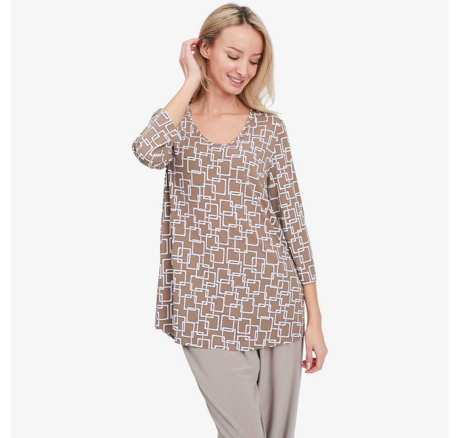 Image 104146_ALTMORE4.jpg, Product 104-146 / Price $49.99, Kim & Co. Deluxe Brazil Knit 3/4 Length Sleeve Sweet V-Neck Tunic from Kim & Co. on TSC.ca's Fashion department