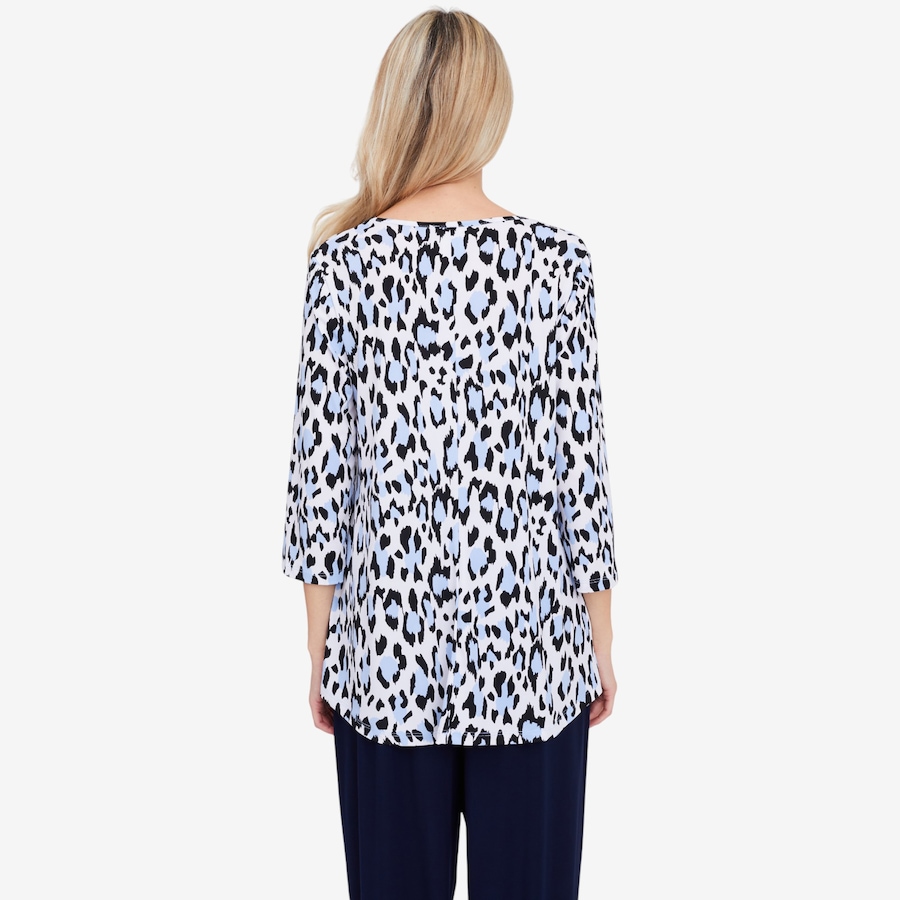 Image 104146_ALTMORE8.jpg, Product 104-146 / Price $29.33, Kim & Co. Deluxe Brazil Knit 3/4 Length Sleeve Sweet V-Neck Tunic from Kim & Co. on TSC.ca's Fashion department