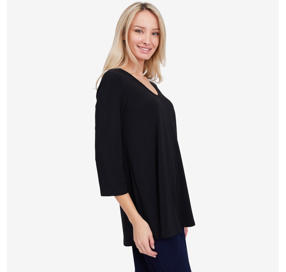 Image 104146_ALTMORE9.jpg, Product 104-146 / Price $49.99, Kim & Co. Deluxe Brazil Knit 3/4 Length Sleeve Sweet V-Neck Tunic from Kim & Co. on TSC.ca's Fashion department