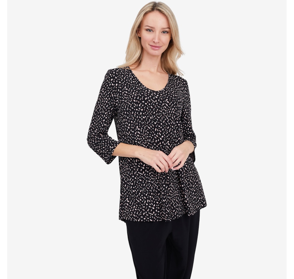 Image 104146_BLASQ.jpg, Product 104-146 / Price $49.99, Kim & Co. Deluxe Brazil Knit 3/4 Length Sleeve Sweet V-Neck Tunic from Kim & Co. on TSC.ca's Fashion department