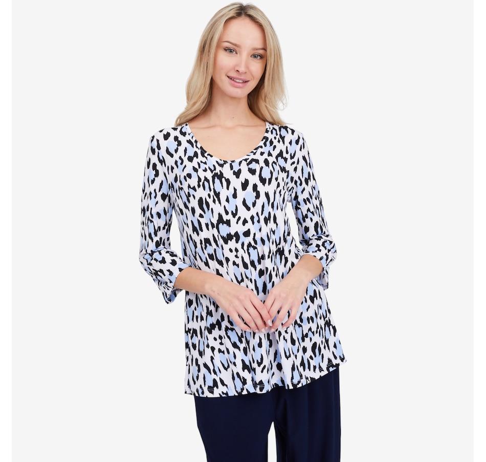 Image 104146_BLUAN.jpg, Product 104-146 / Price $49.99, Kim & Co. Deluxe Brazil Knit 3/4 Length Sleeve Sweet V-Neck Tunic from Kim & Co. on TSC.ca's Fashion department