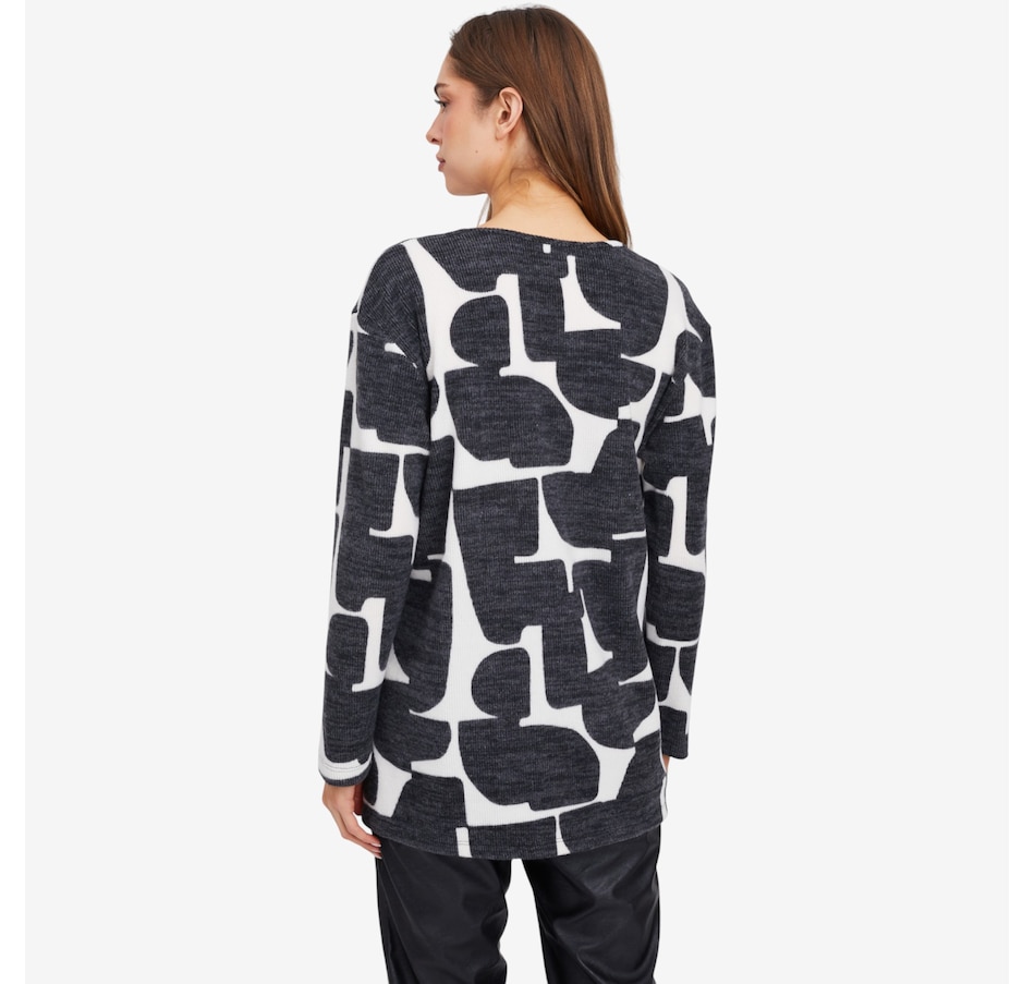 Image 104390_ALTMORE2.jpg, Product 104-390 / Price $79.99, Mr. Max Super Soft V-Neck Tunic from Mr. Max on TSC.ca's Fashion department