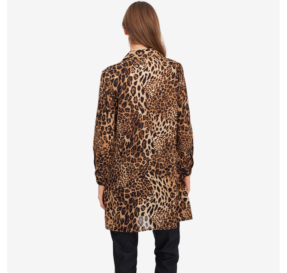 Image 104435_ALTMORE2.jpg, Product 104-435 / Price $130.00, Brian Bailey Print Blouse from Brian Bailey on TSC.ca's Fashion department