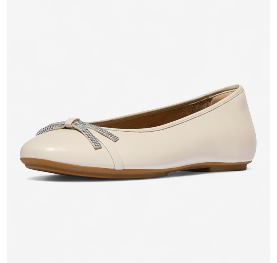 Image 104472_DV.jpg, Product 104-472 / Price $180.00, FitFlop Delicato Ballerina Flat from FitFlop on TSC.ca's Shoes department