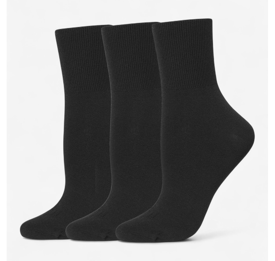 Image 104519_BLK.jpg, Product 104-519 / Price $24.00, Hue Bobby Socks (3-pack) from HUE on TSC.ca's Fashion department