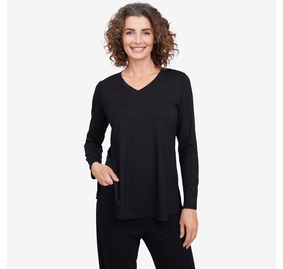 Image 104586_BLK.jpg, Product 104-586 / Price $59.99, Mr. Max Ultra Modal Essential Relaxed Fit Long Sleeve Top from Mr. Max on TSC.ca's Fashion department