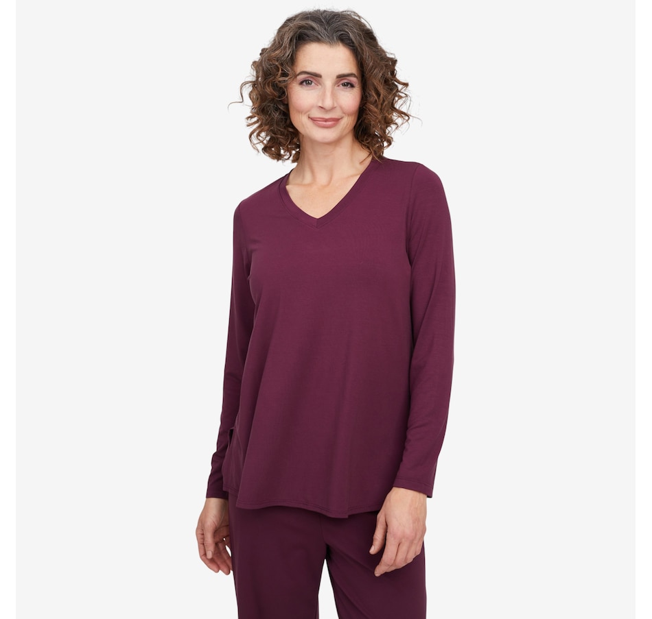 Image 104586_CHELR.jpg, Product 104-586 / Price $59.99, Mr. Max Ultra Modal Essential Relaxed Fit Long Sleeve Top from Mr. Max on TSC.ca's Fashion department