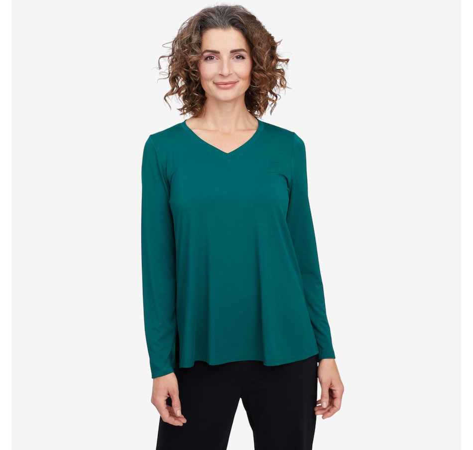 Image 104586_DEEGN.jpg, Product 104-586 / Price $59.99, Mr. Max Ultra Modal Essential Relaxed Fit Long Sleeve Top from Mr. Max on TSC.ca's Fashion department