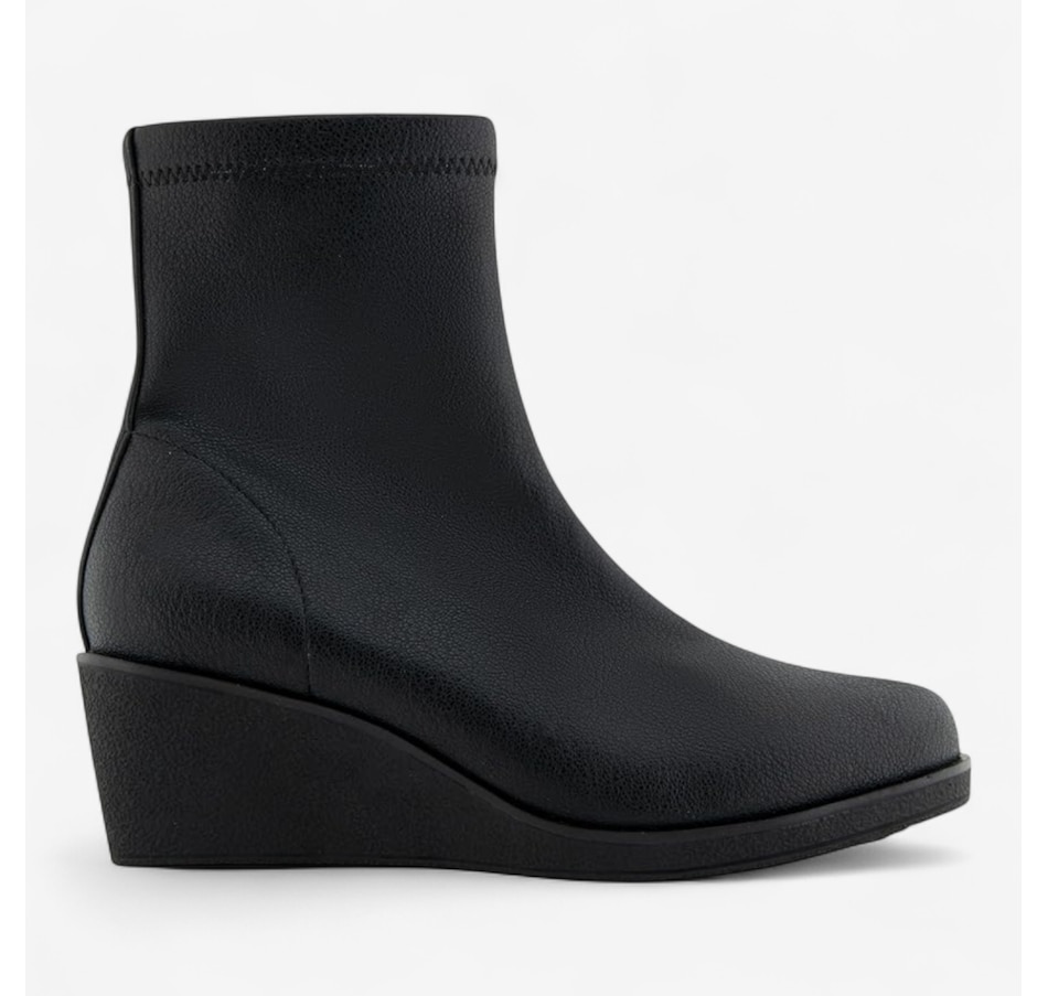 Image 104630_ALTMORE2.jpg, Product 104-630 / Price $129.99, Aerosoles Binnie Wedge Ankle Boot from Aerosoles on TSC.ca's Shoes department