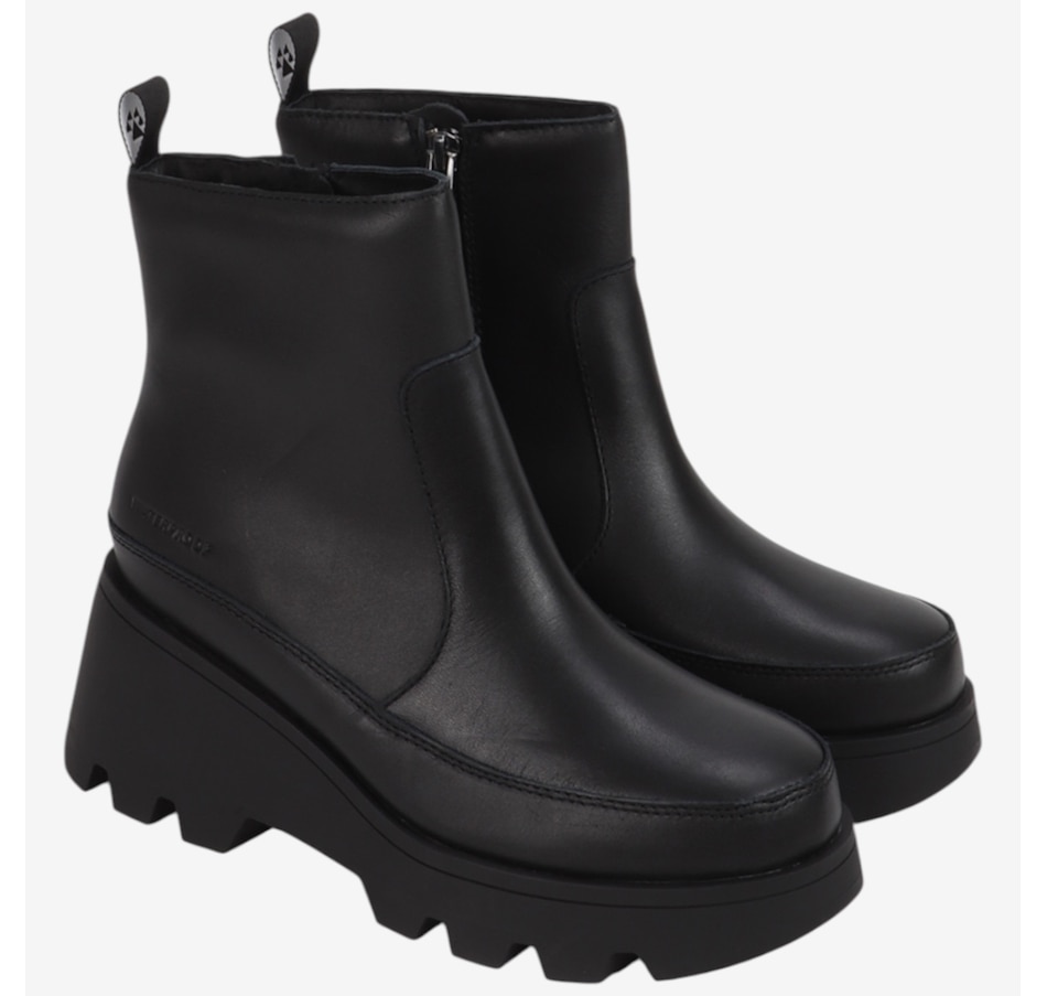 Image 104665_BLK.jpg, Product 104-665 / Price $220.00, Cougar Villa Short Boot from Cougar Footwear on TSC.ca's Shoes department