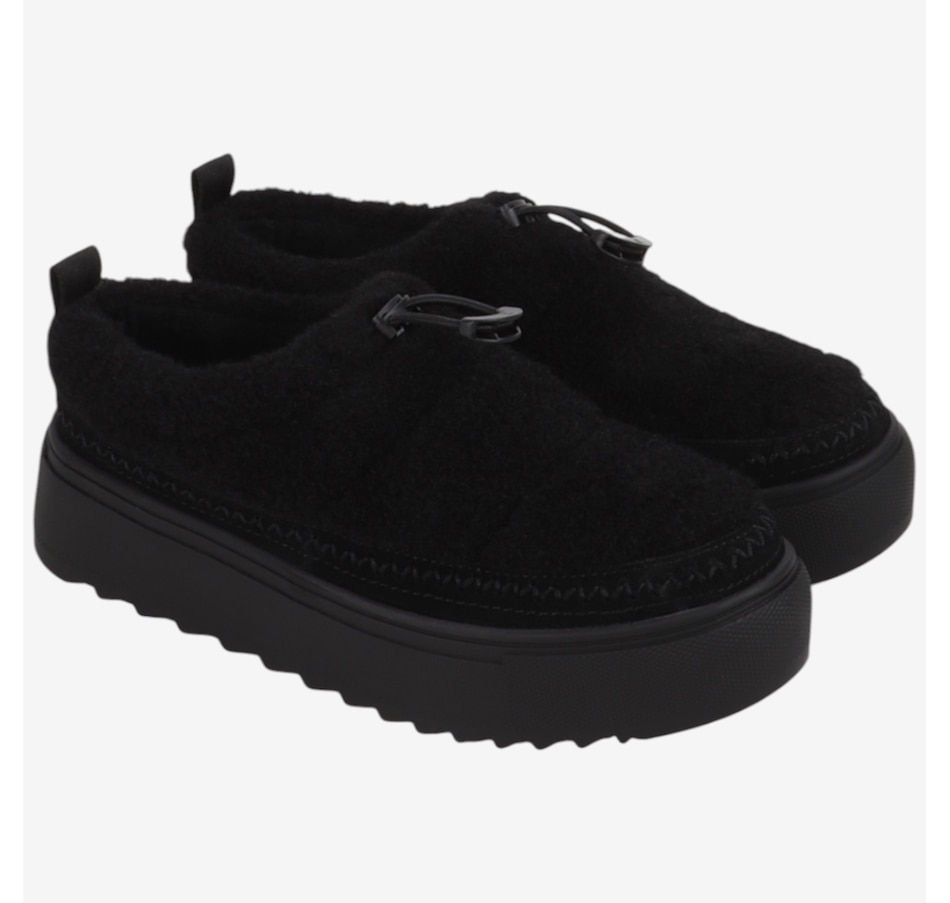 Image 104666_BLK.jpg, Product 104-666 / Price $160.00, Cougar Arlo Slip-On Mule from Cougar Footwear on TSC.ca's Shoes department