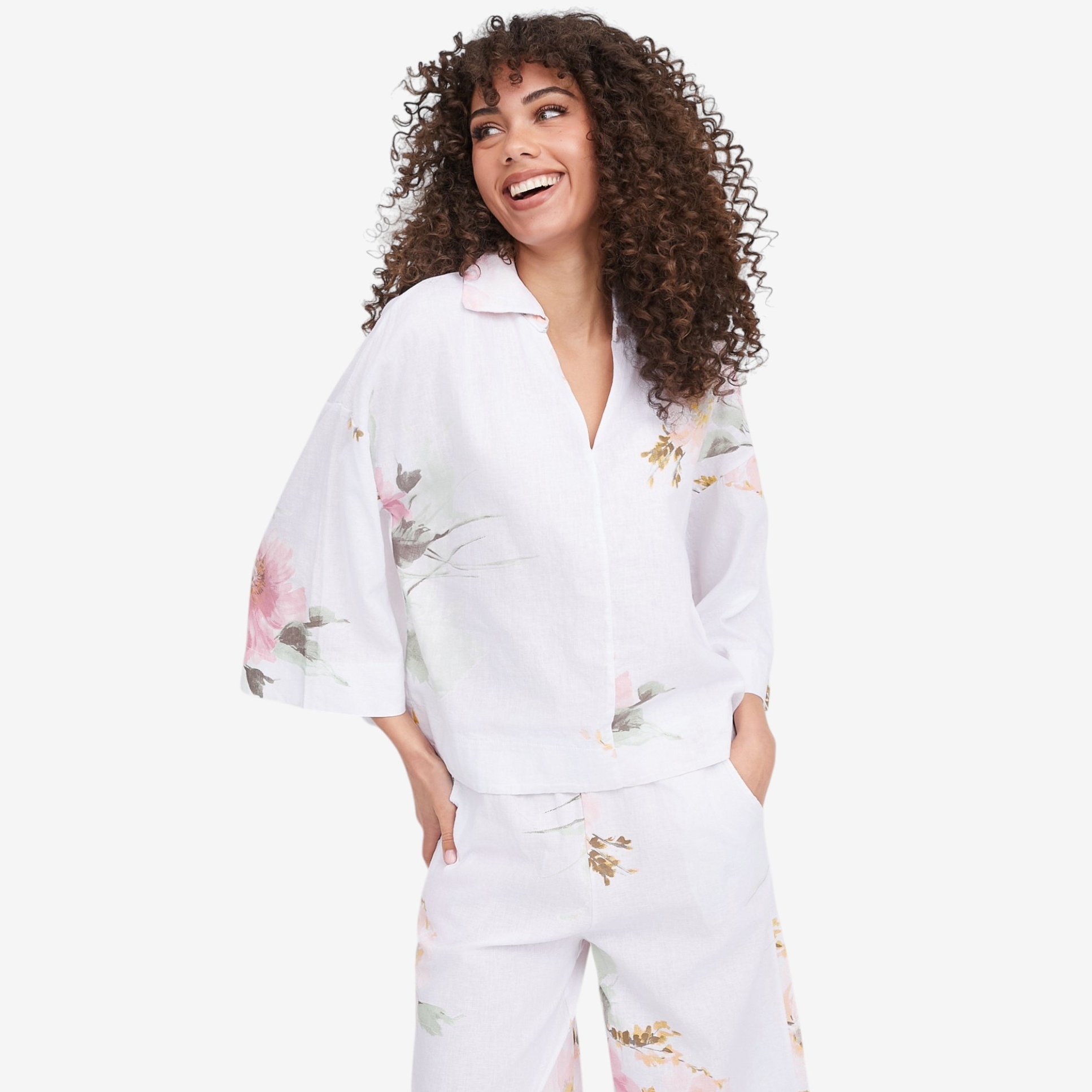 M Made In Italy Floral V-Neck Top with Shirt Collar and 3/4 Length