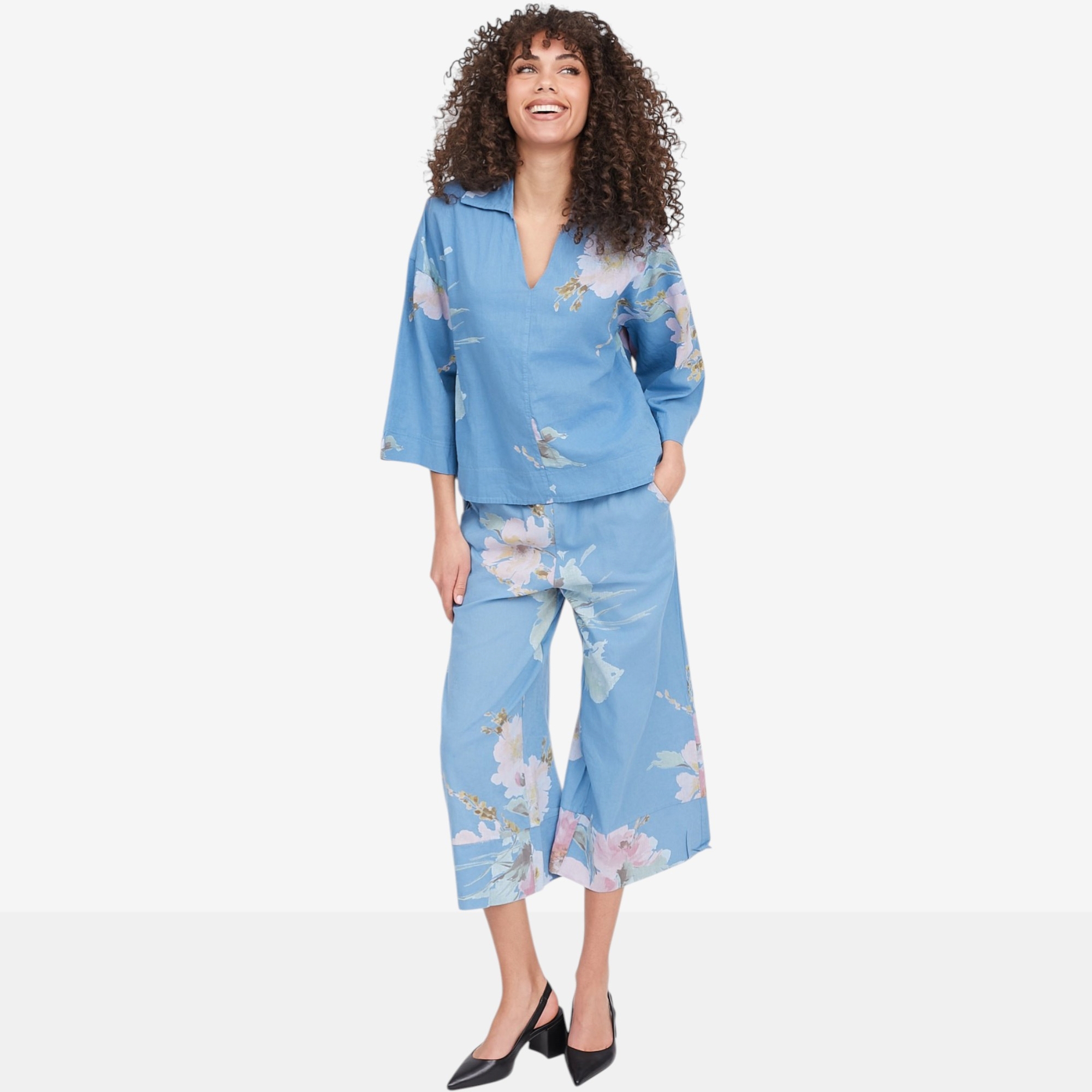 M Made In Italy Floral Pull On Wide Leg Pant with Large Cuff and