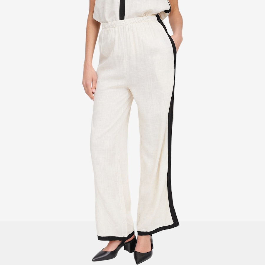 Image 104811_OATCO.jpg, Product 104-811 / Price $54.88, M Made In Italy Pull On Colour Block Wide Seam Pants with Pockets from M Made in Italy on TSC.ca's Fashion department