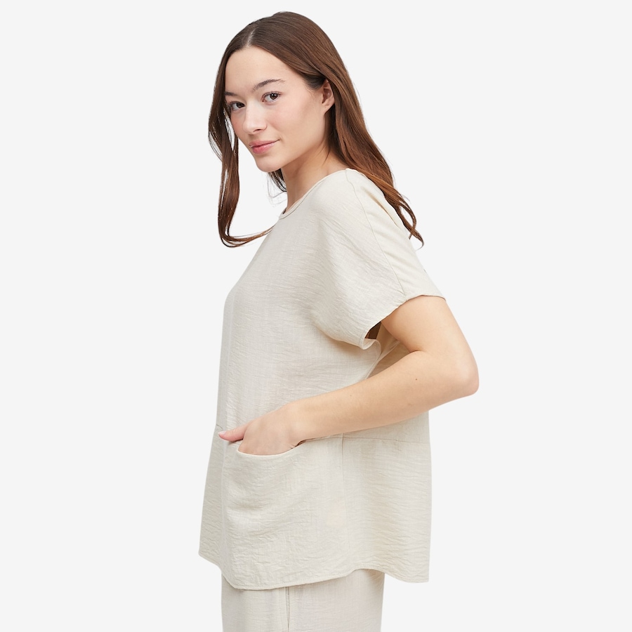 Image 104823_ALTMORE2.jpg, Product 104-823 / Price $29.88, Kim & Co. Linen Feel Loose Top with Pockets from Kim & Co. on TSC.ca's Fashion department
