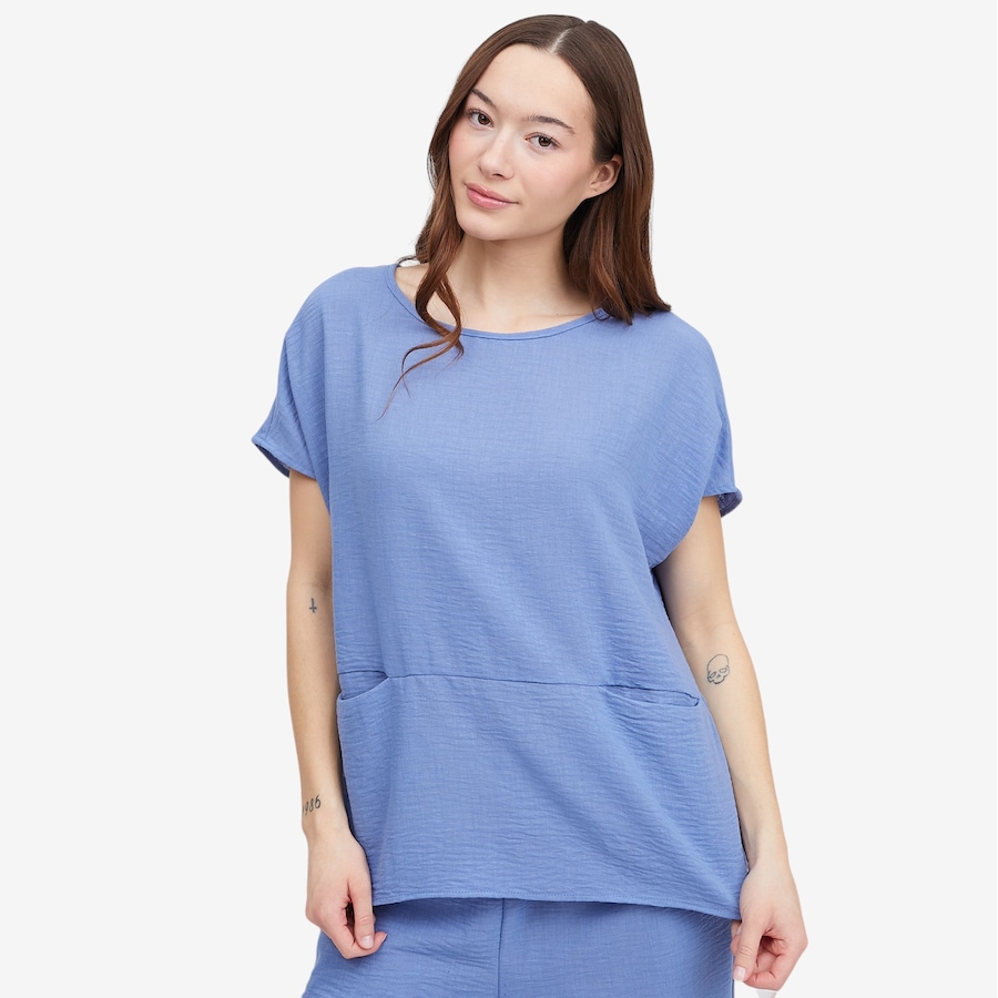 Image 104823_CHMBL.jpg, Product 104-823 / Price $29.88, Kim & Co. Linen Feel Loose Top with Pockets from Kim & Co. on TSC.ca's Fashion department