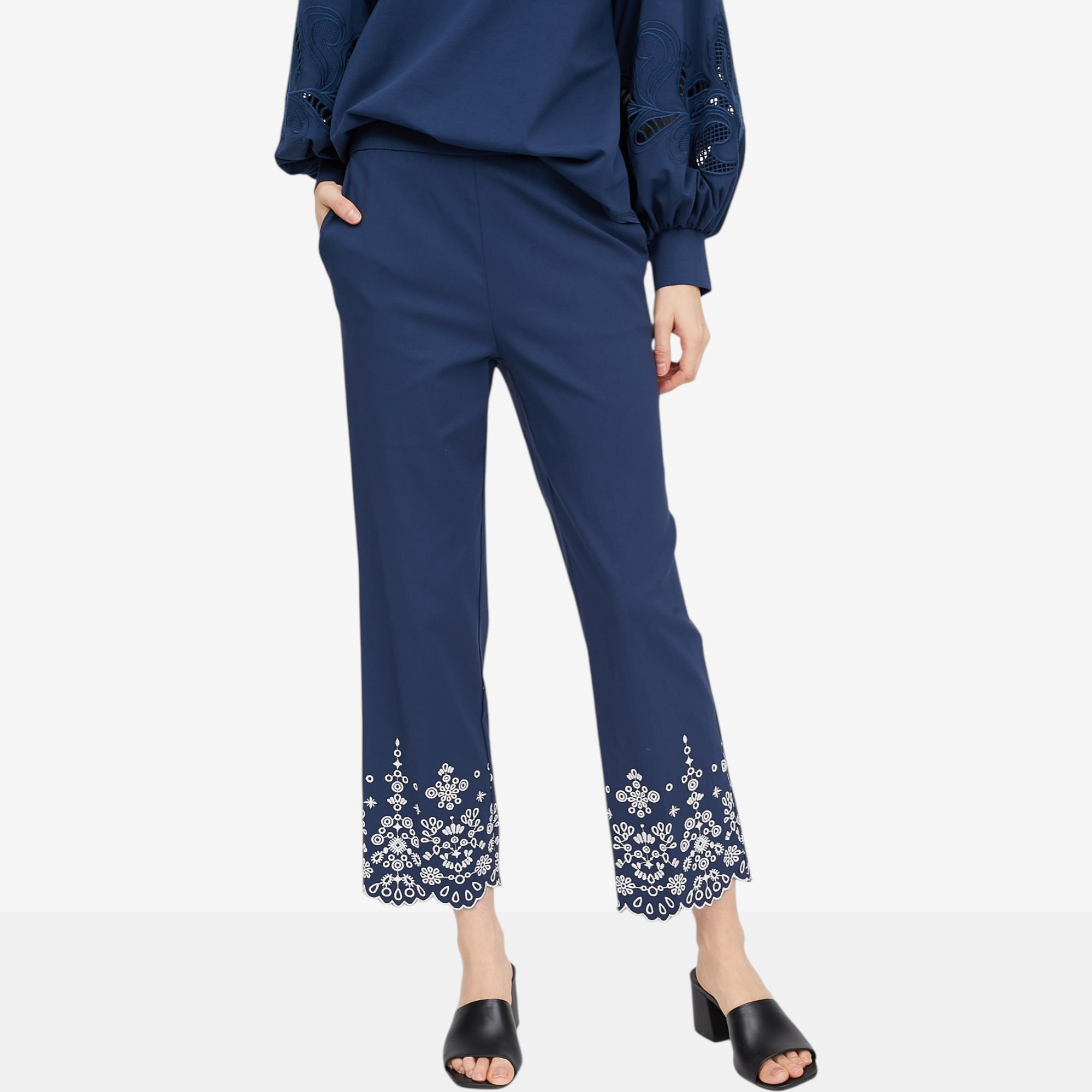 Wynne Style Flatterfit Pant with Embroidered Scallop Hem - TSC.ca