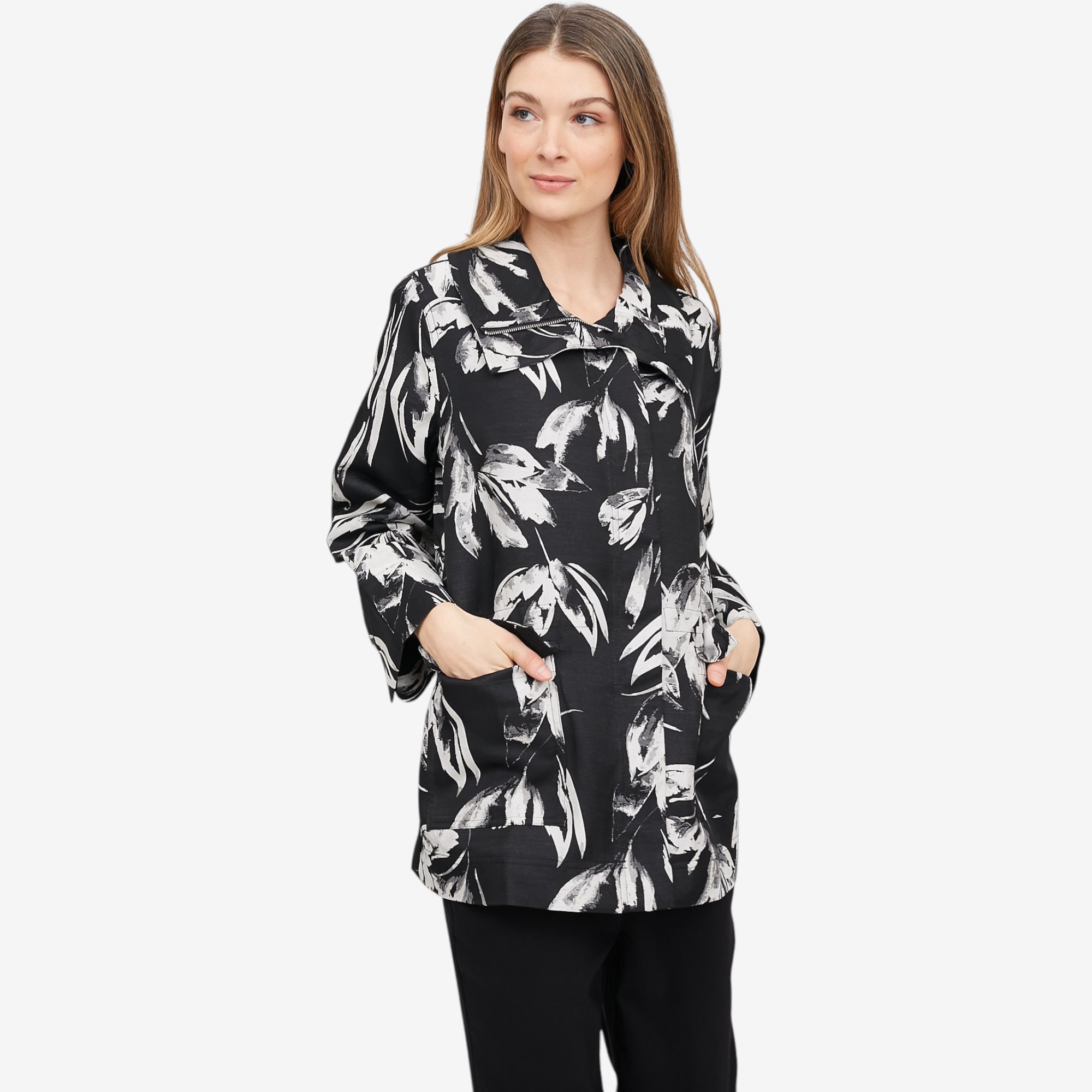 Wynne Style Silhouette Floral Jacquard Anorak - TSC.ca