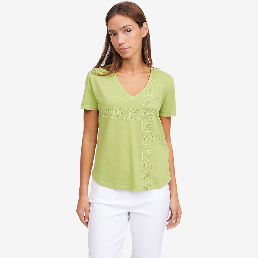 Image 105113_KIWIZ.jpg, Product 105-113 / Price $65.00, claudia ev Wash Effect Embellished Top from claudia ev on TSC.ca's Fashion department
