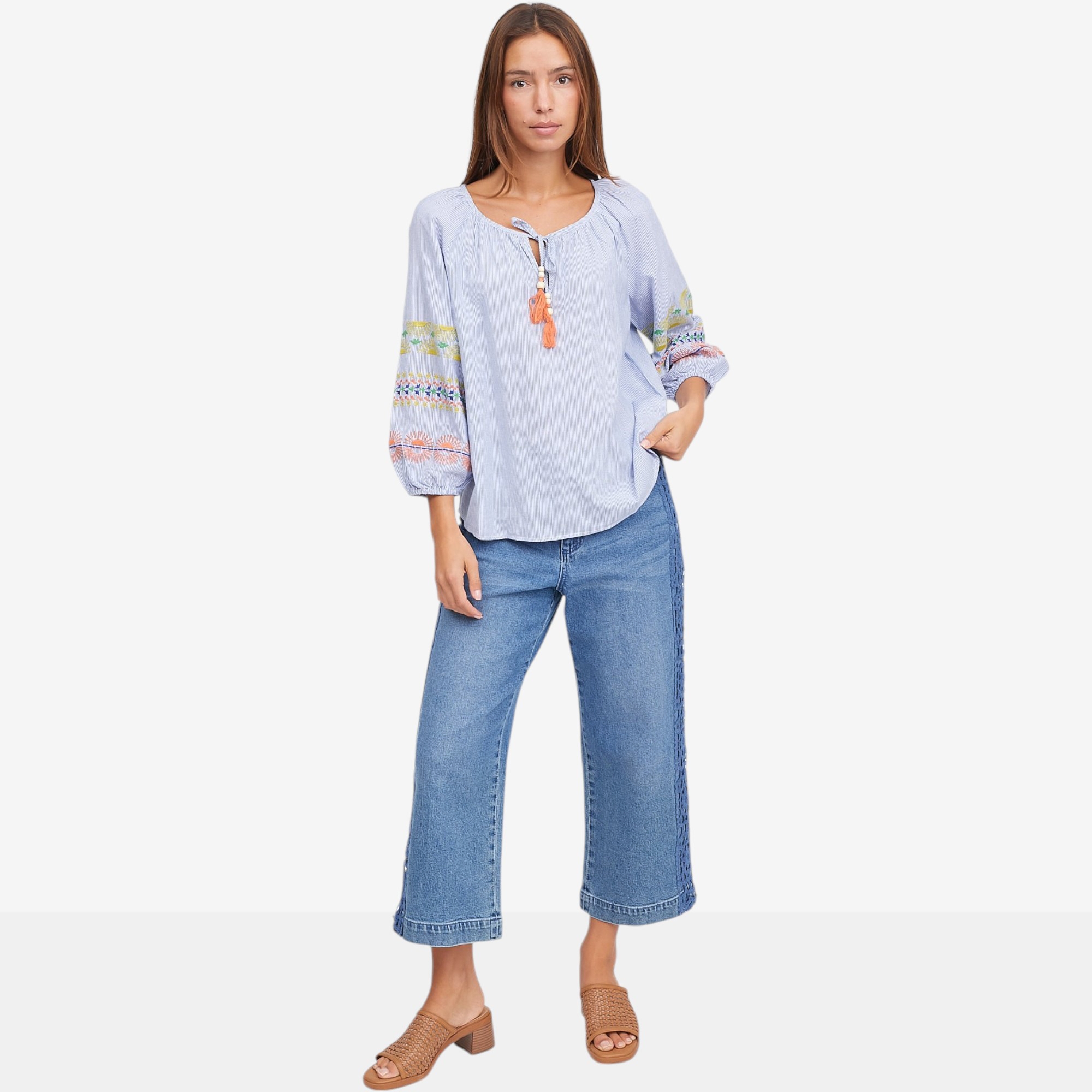 claudia ev Raglan Sleeve Embroidered Blouse - TSC.ca