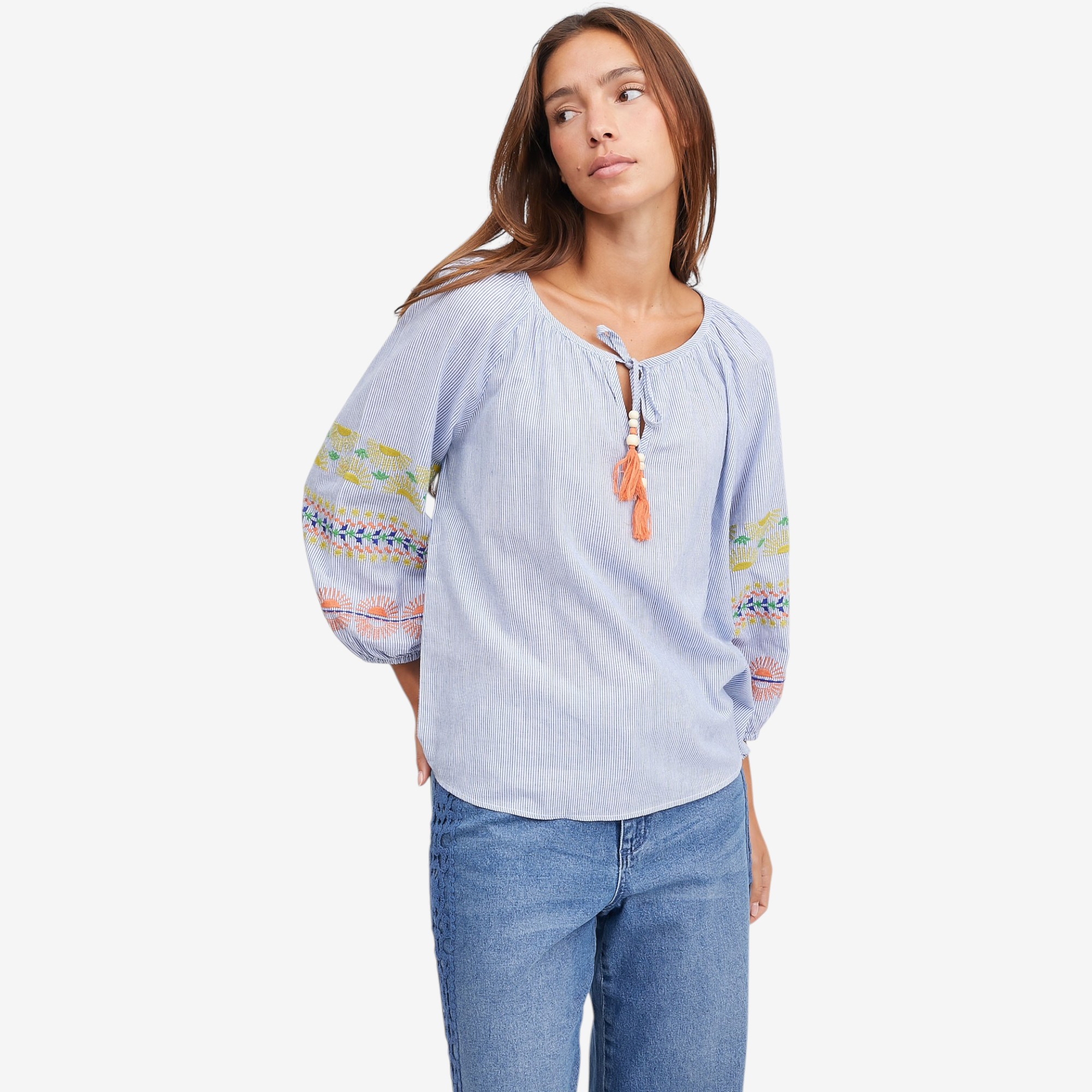 claudia ev Raglan Sleeve Embroidered Blouse - TSC.ca