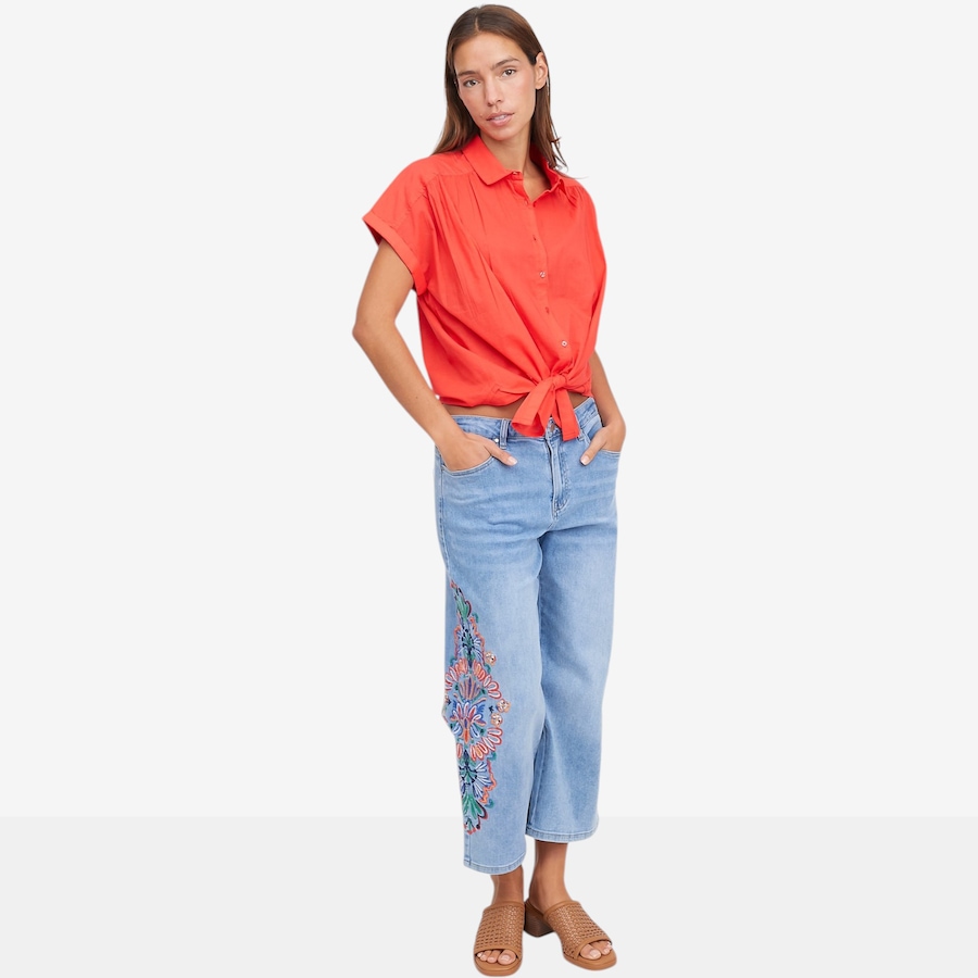 Image 105123_ALTMORE5.jpg, Product 105-123 / Price $75.00, claudia ev Campshirt with Shirring from claudia ev on TSC.ca's Fashion department
