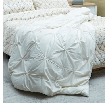 Guillaume Velvet Pintuck Throw